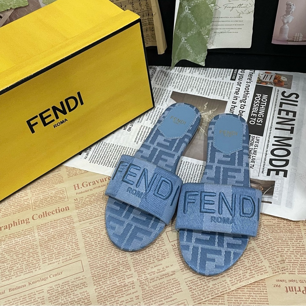 Fendi Women's Blue Authentic Sandals